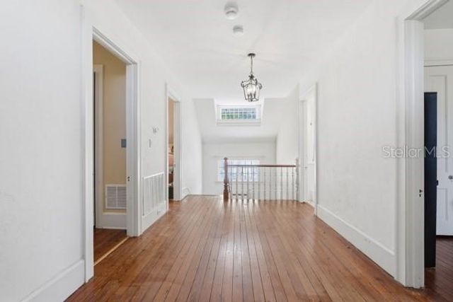 511 E MIRROR LAKE DRIVE, Fruitland Park, FL 34731
