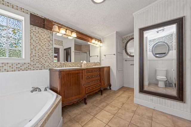 7705 Bryan Lane, Montgomery, TX 77316