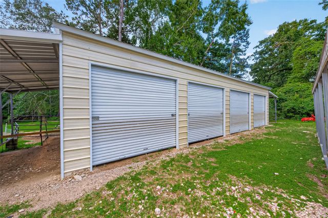 7705 Bryan Lane, Montgomery, TX 77316