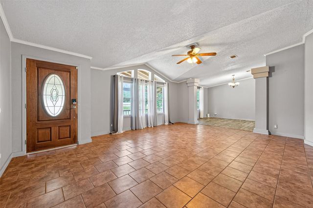 7705 Bryan Lane, Montgomery, TX 77316