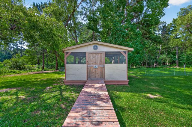 7705 Bryan Lane, Montgomery, TX 77316