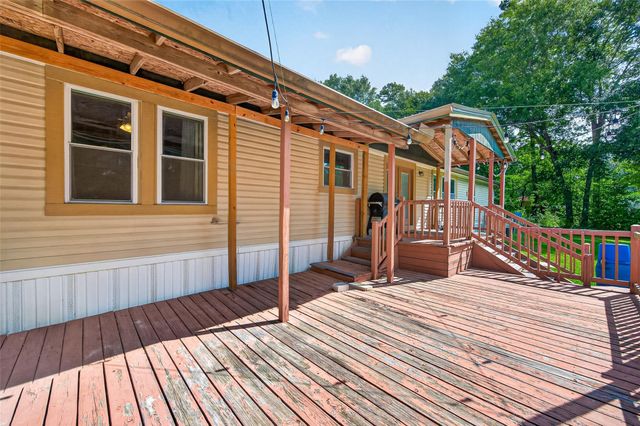 7705 Bryan Lane, Montgomery, TX 77316