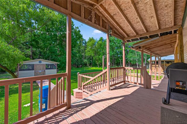 7705 Bryan Lane, Montgomery, TX 77316