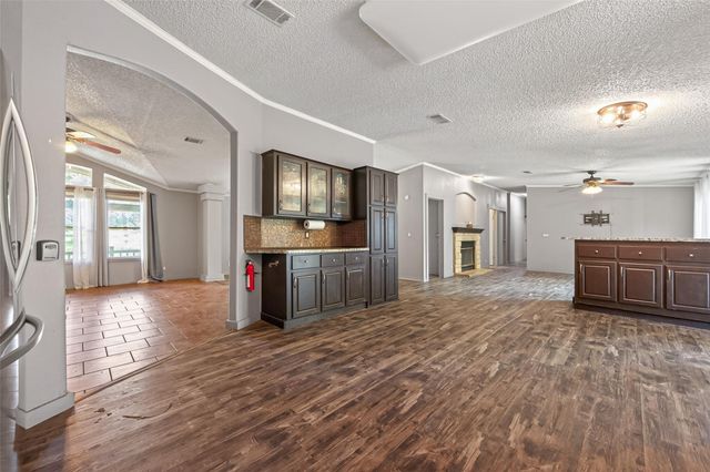 7705 Bryan Lane, Montgomery, TX 77316