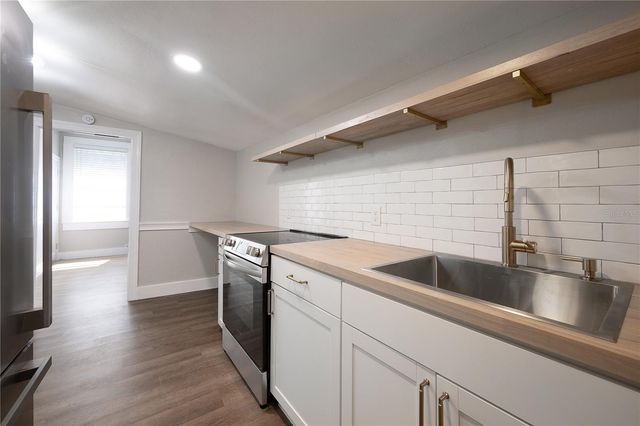 236 W NORTH STREET B, Tampa, FL 33604