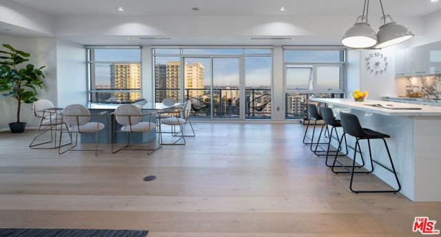 3111 Via Dolce 903, Marina Del Rey, CA 90292