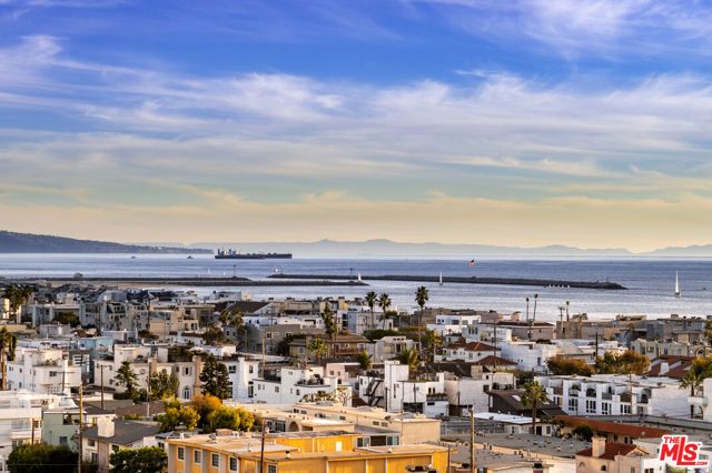 3111 Via Dolce 903, Marina Del Rey, CA 90292