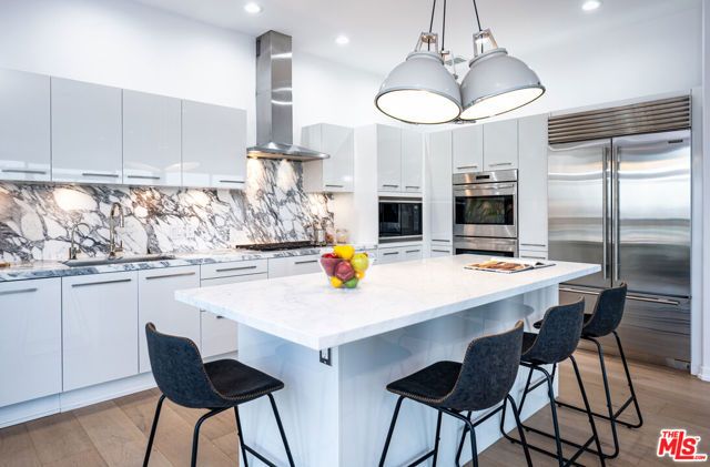 3111 Via Dolce 903, Marina Del Rey, CA 90292