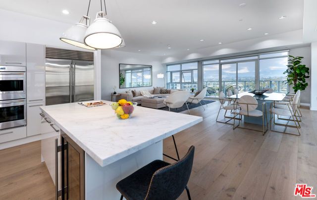 3111 Via Dolce 903, Marina Del Rey, CA 90292