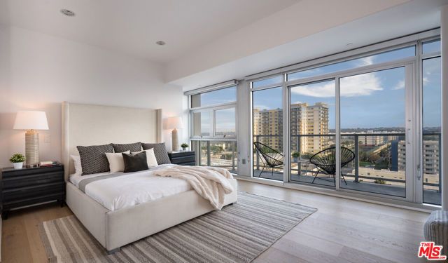 3111 Via Dolce 903, Marina Del Rey, CA 90292