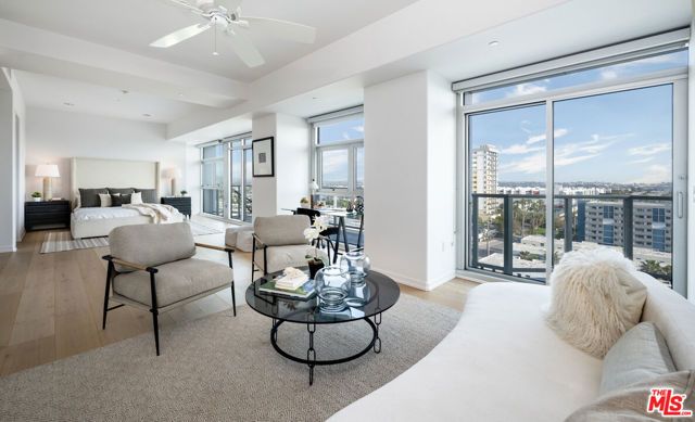 3111 Via Dolce 903, Marina Del Rey, CA 90292