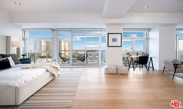 3111 Via Dolce 903, Marina Del Rey, CA 90292