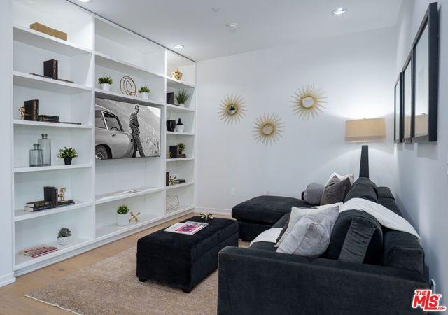 3111 Via Dolce 903, Marina Del Rey, CA 90292