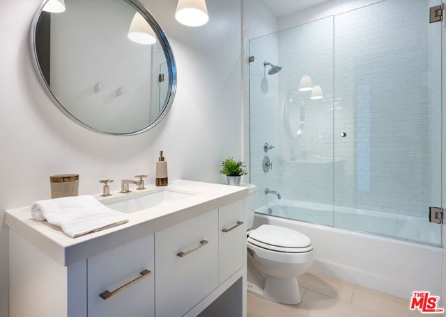 3111 Via Dolce 903, Marina Del Rey, CA 90292