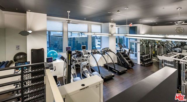 3111 Via Dolce 903, Marina Del Rey, CA 90292