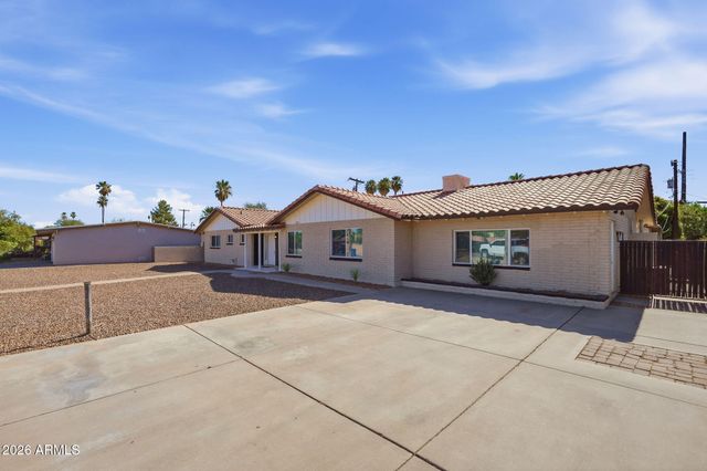 2515 S PALM Drive, Tempe, AZ 85282