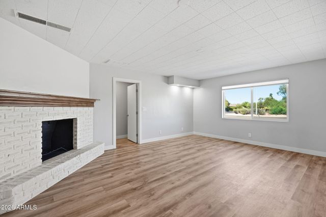 2515 S PALM Drive, Tempe, AZ 85282