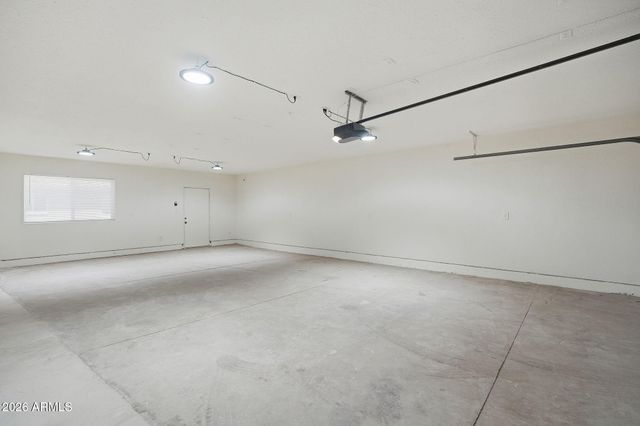 2515 S PALM Drive, Tempe, AZ 85282