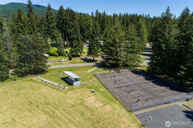 70 N Handicap Place, Hoodsport, WA 98548