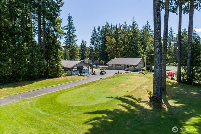 70 N Handicap Place, Hoodsport, WA 98548