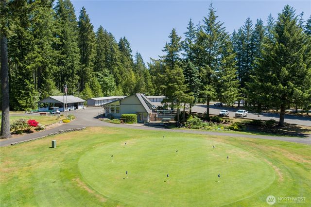 70 N Handicap Place, Hoodsport, WA 98548