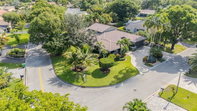 9099 NW 47th Ct, Coral Springs, FL 33067