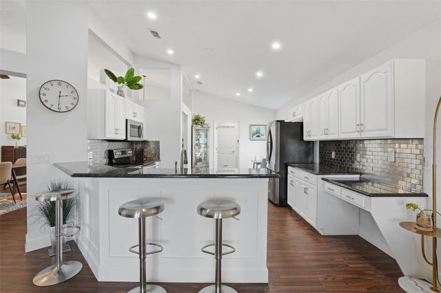 101 SPLITLOG PLACE, Sanford, FL 32771