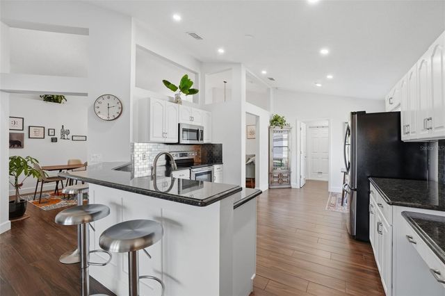 101 SPLITLOG PLACE, Sanford, FL 32771