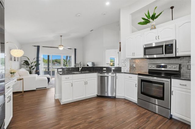 101 SPLITLOG PLACE, Sanford, FL 32771