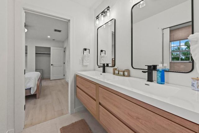 3400 Parker Avenue, West Palm Beach, FL 33405