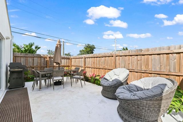 3400 Parker Avenue, West Palm Beach, FL 33405