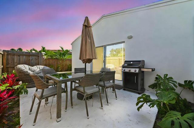 3400 Parker Avenue, West Palm Beach, FL 33405