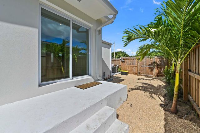 3400 Parker Avenue, West Palm Beach, FL 33405