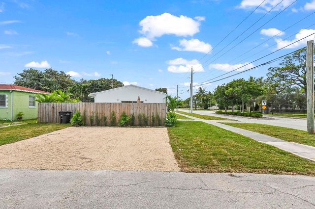 3400 Parker Avenue, West Palm Beach, FL 33405