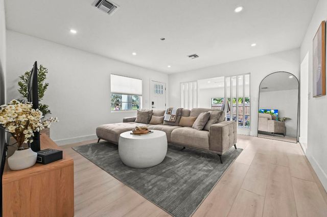 3400 Parker Avenue, West Palm Beach, FL 33405