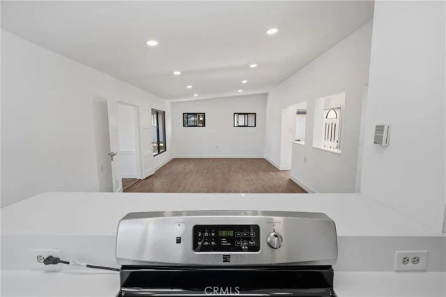 217 S Aviation, Manhattan Beach, CA 90266