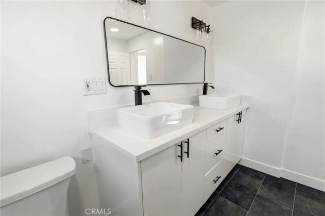 217 S Aviation, Manhattan Beach, CA 90266