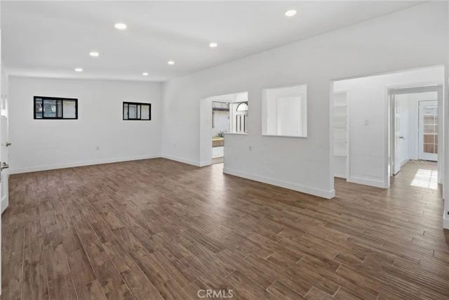 217 S Aviation, Manhattan Beach, CA 90266
