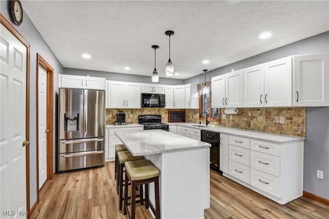 34837 Shawn Drive, North Ridgeville, OH 44039