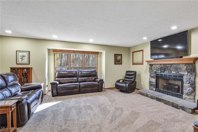 34837 Shawn Drive, North Ridgeville, OH 44039