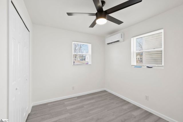 106 Allen Avenue, Spartanburg, SC 29303