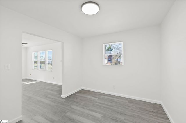 106 Allen Avenue, Spartanburg, SC 29303