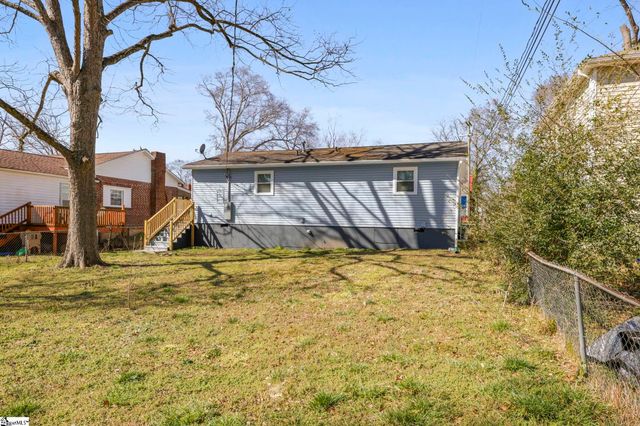 106 Allen Avenue, Spartanburg, SC 29303