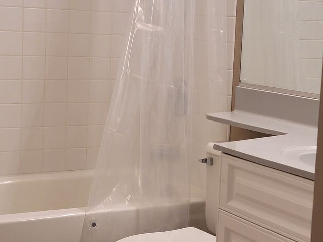 3660 N Lake Shore Drive 4713, Chicago, IL 60613