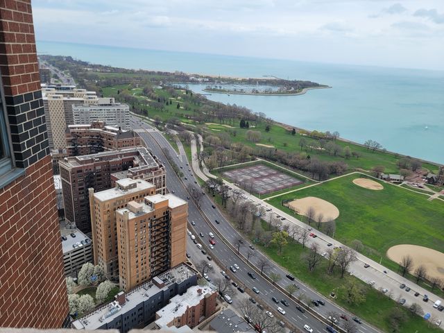3660 N Lake Shore Drive 4713, Chicago, IL 60613