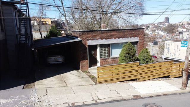 300 Shiloh Street, Mt Washington, PA 15211