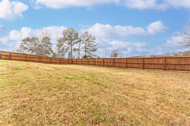 21 Loch Ridge, Wetumpka, AL 36092