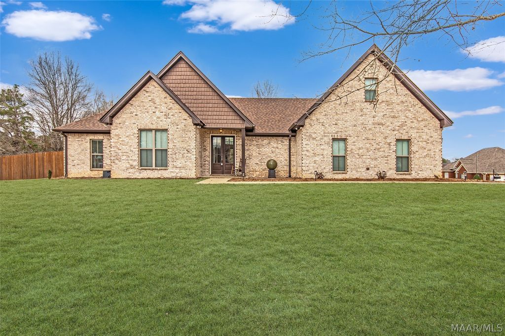 21 Loch Ridge, Wetumpka, AL 36092