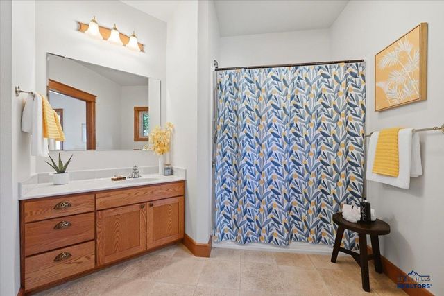 3435 FOX RUN LN, Spearfish, SD 57783