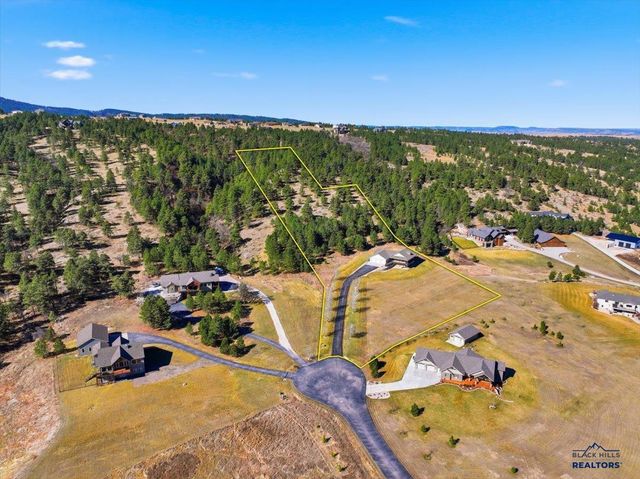 3435 FOX RUN LN, Spearfish, SD 57783